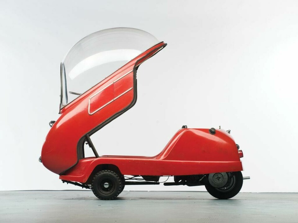 Can We Ever Love a Three-Wheeled Car? 1966_Peel_Trident_04.jpg