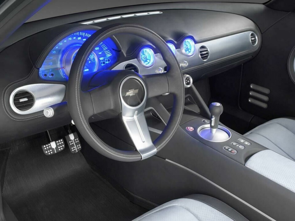 The interior of the 2004 Nomad concept channelled the original IP design 2004 Chevrolet Nomad Concept interior