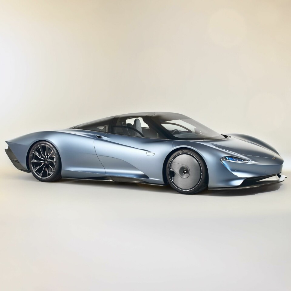 “Speedtail is like an Olympic swimmer. It’s about long, lean elegant muscles,” Rob Melville CDN McLaren 9834 Speedtail