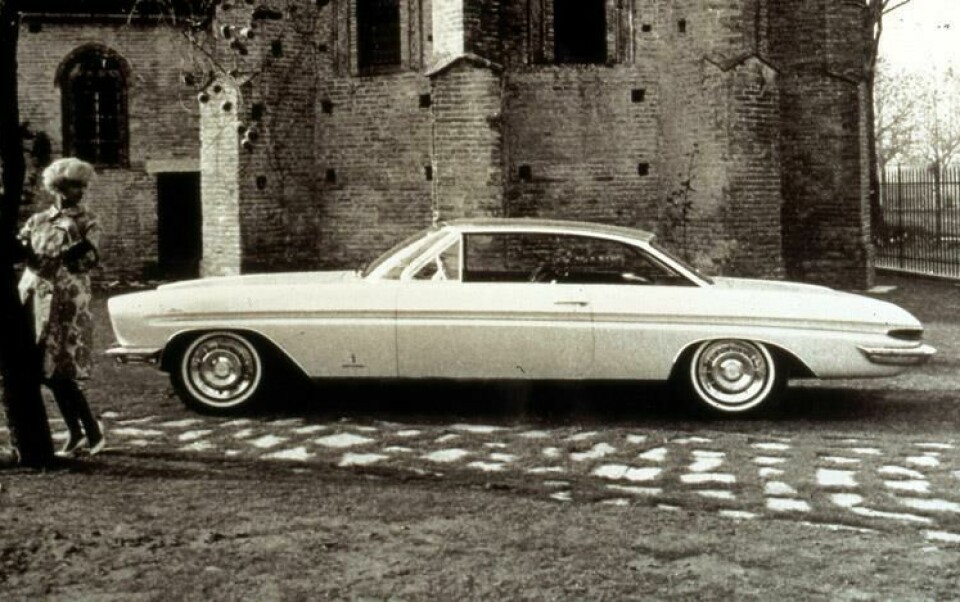 Concept Car of the Week: Pininfarina Jacqueline (1961) Pfj 08