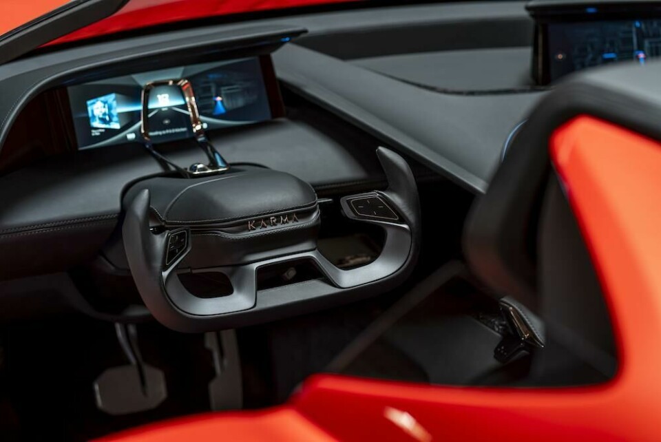 Karma SC1 cockpit Karma SC1 cockpit