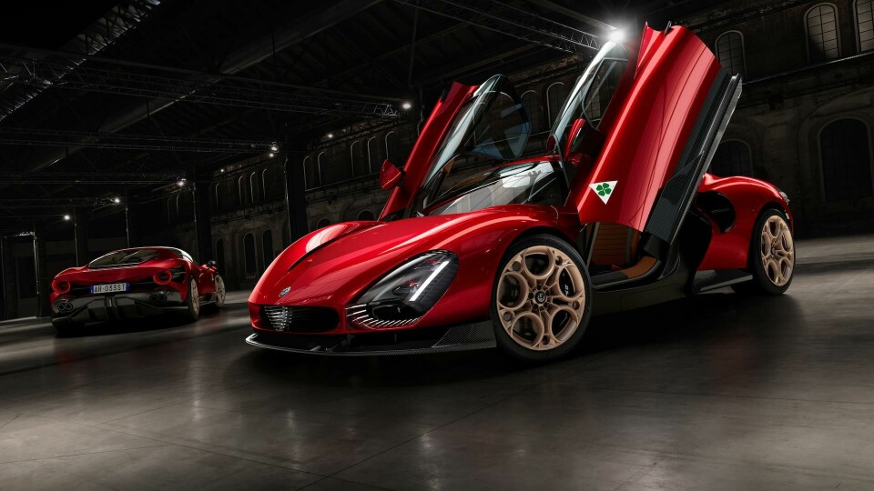 Alfa Romeo revives 33 Stradale supercar 2023 Alfa Romeo 33 Stradale exteriors (10)