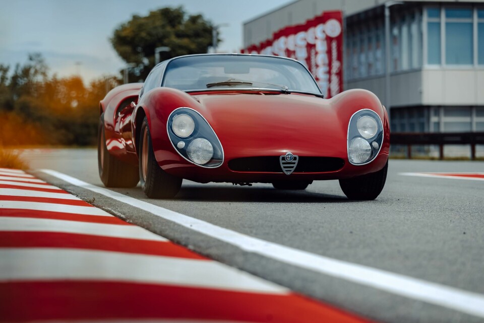The original 1967 Stradale. Production ceased in 1969, with only 18 units made 1967-33Stradale (1)