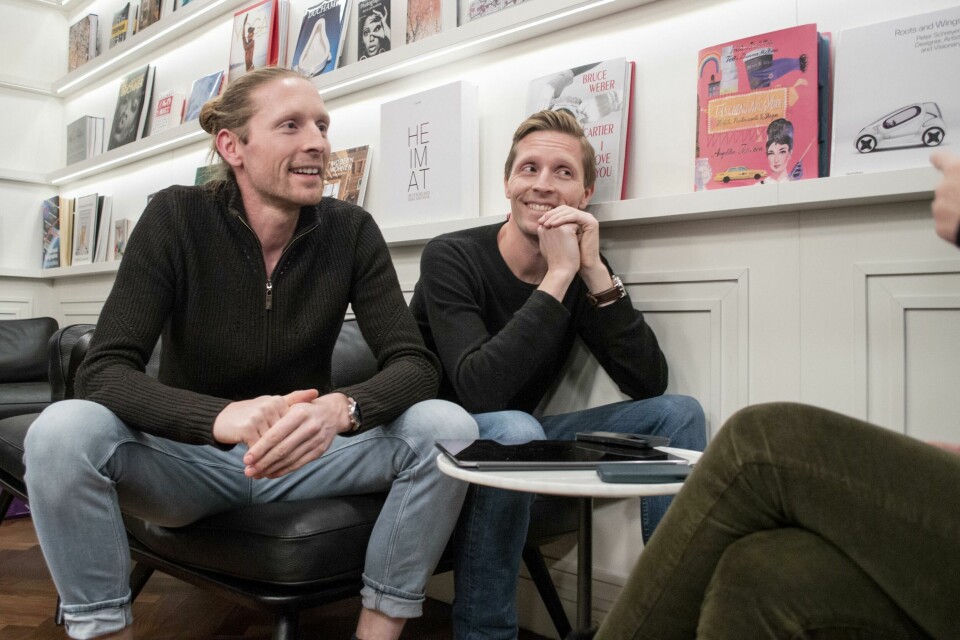 The brightly lit library of the Roomers hotel in Munich (Credit: Karolina Dabrowski) Nawka twins interview Laura7 copy