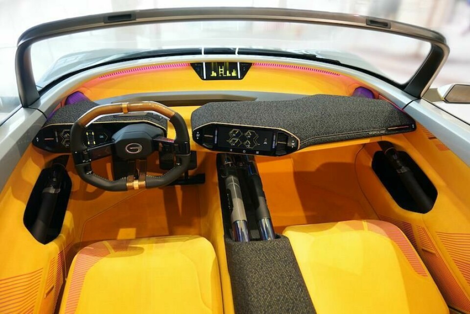The refulgent interior of the GAC Enpulse GAC Enpulse