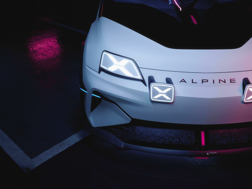 Alpine reveals stocky new show car A290_ Show-car (3)