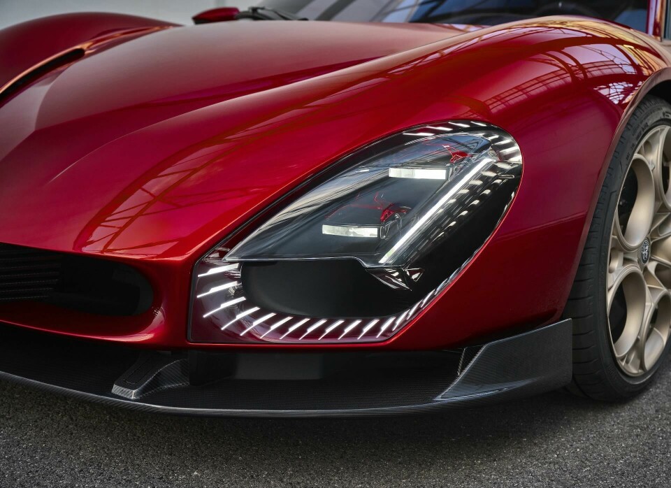 The headlights are “refined objects of design” in Alfa Romeo’s eyes 2023 Alfa Romeo 33 Stradale exteriors (21)