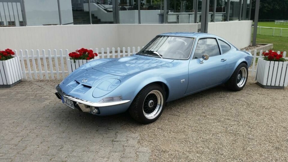 The production Opel GT. Subtle, but important differences – the arch of the roofline being one of the most significant. Credit (or blame) Chuck Jordan GT-Production copy