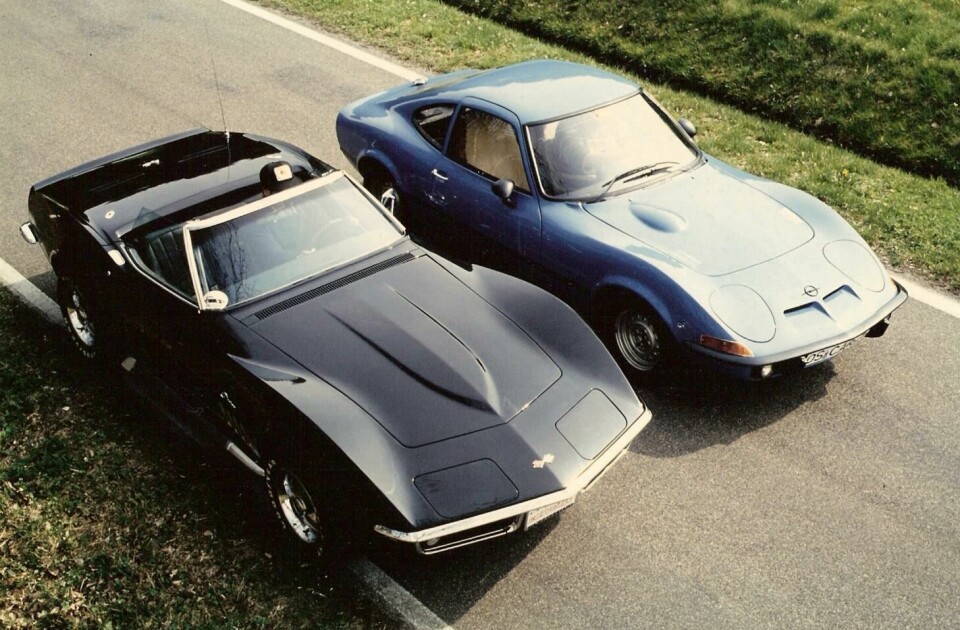 The production Opel GT and the Chevrolet Corvette – the GT’s curves are more subtle, the ‘Vette looks big and steroidal in comparison C3-GT copy