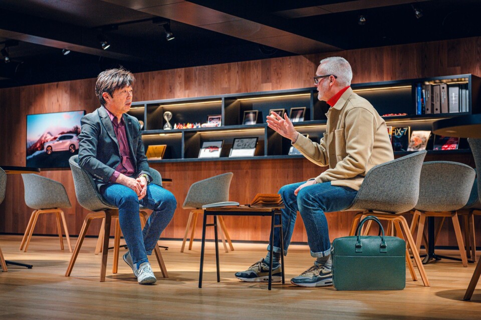 Nakayama (left) with Guy Bird in Japan (photo credit: Toby Thyer) Nakayama & Guy Bird chat 1 - by Toby Thyer - 59