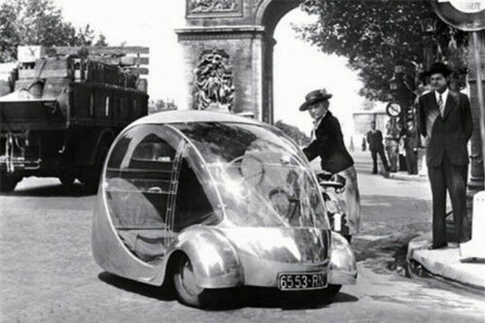 Concept Car of the Week: L’Oeuf Electrique (1942) Loe6