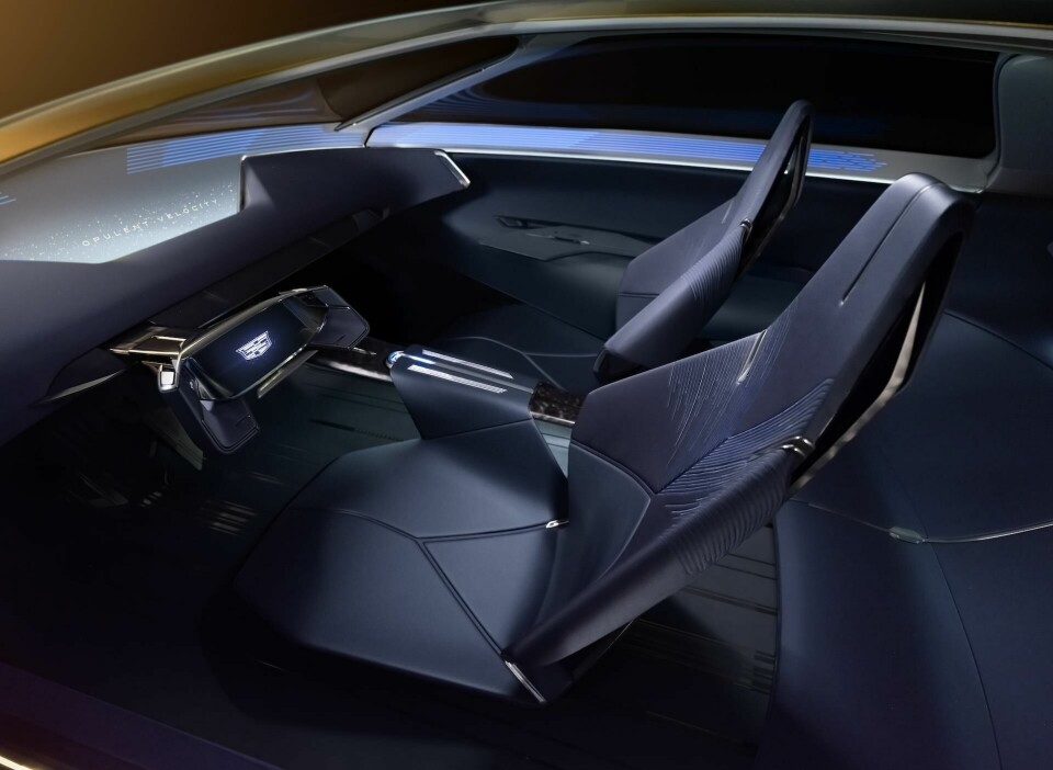 Drive or be driven, it’s up to you Cadillac OV Showcar GMCB5685