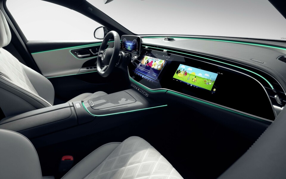 Screens, screens, everywhere — Mercedes is going all in on the digital dash Mercedes Benz E Class interior UX 20240050_051