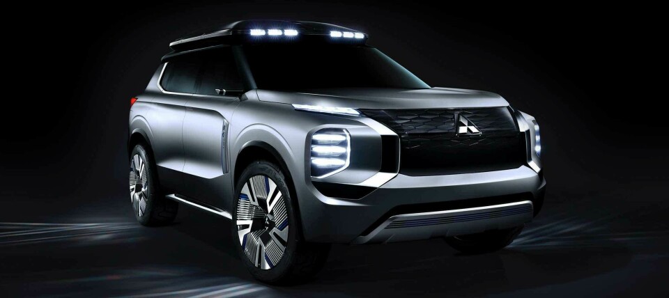 2019 Mitsubishi Engelberg Tourer concept Mitsubish Engelberg Tourer