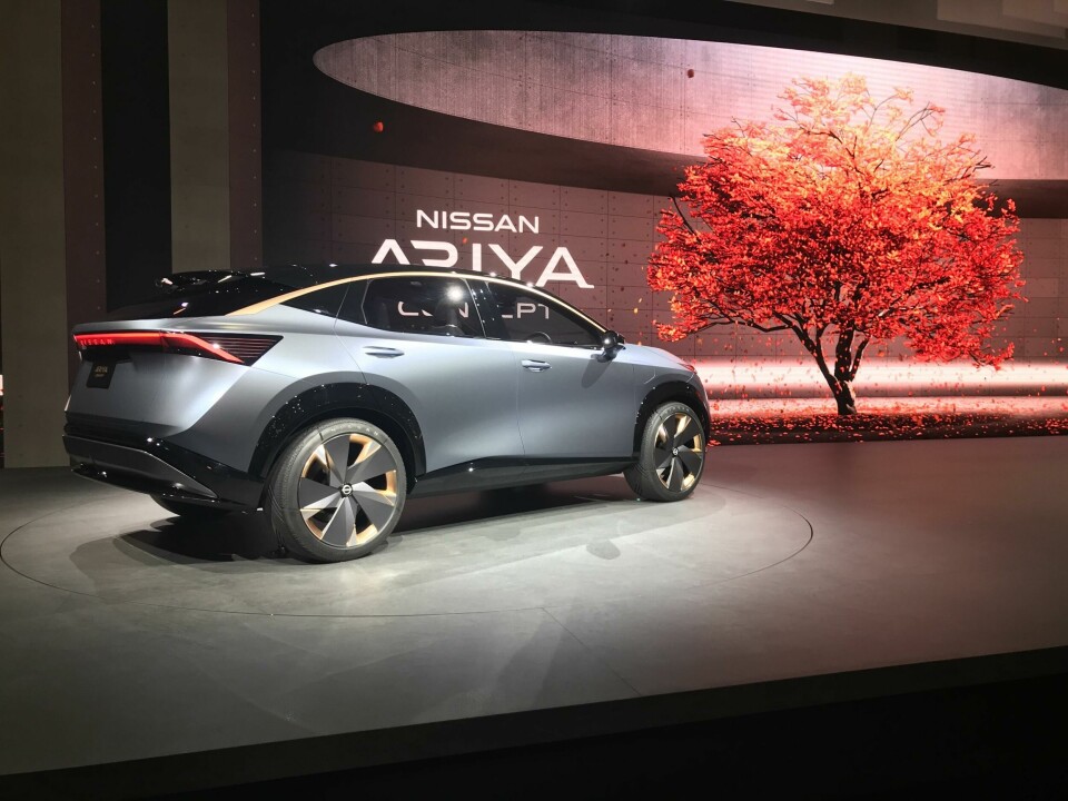 Tokyo 2019: Nissan’s bag-toting concepts Nissan Ariya concept rear 3 4 Tokyo 2019