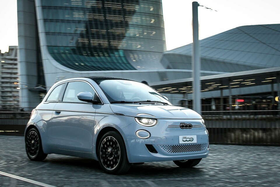 Fiat to go all-electric by 2030 New 500 La Prima (4)