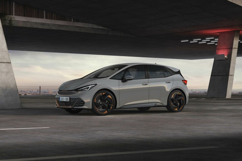Born identity: Cupra launches electric hot hatch HERO Cupra Born exterior 1