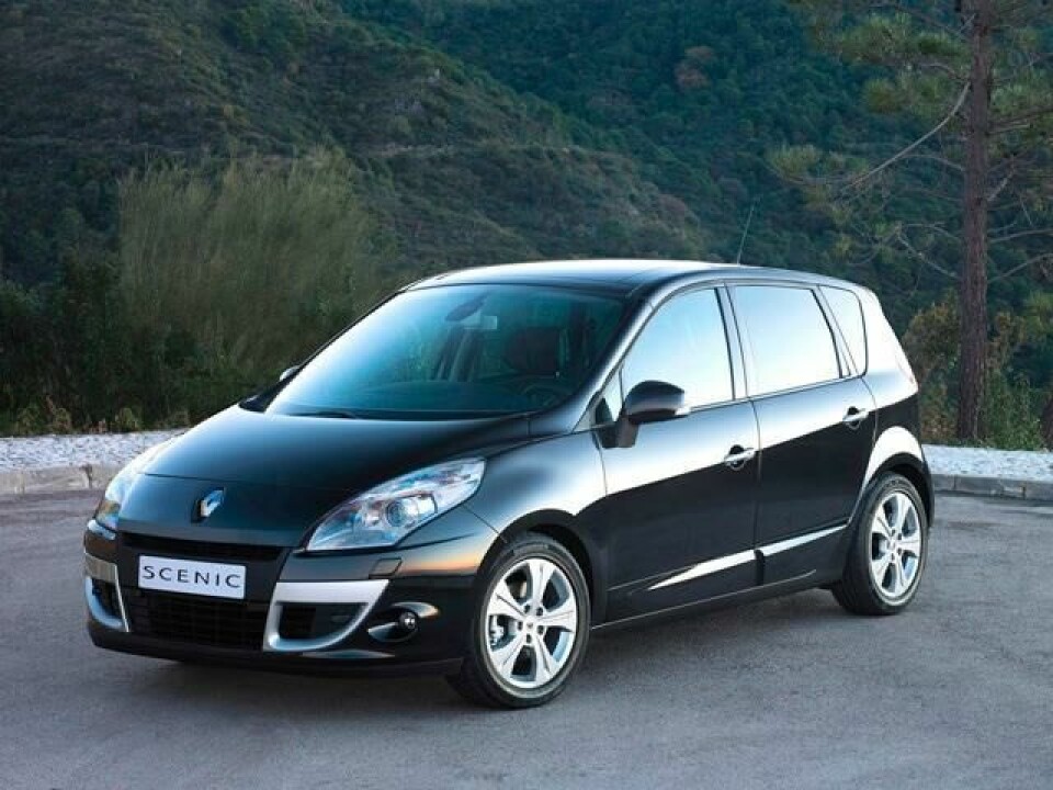 The Renault Scenic once boasted one of the biggest lamps in the market Lighting design007
