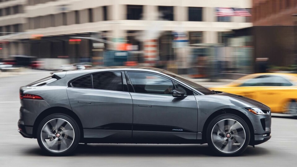 Jaguar’s I-Pace CDN_Jaguar I-Pace_city