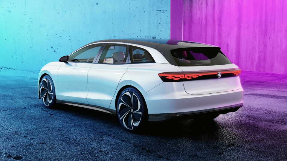 Many traits carry over from the ID. Space Vizzon concept, this time in sedan form ID SPACE VIZZION