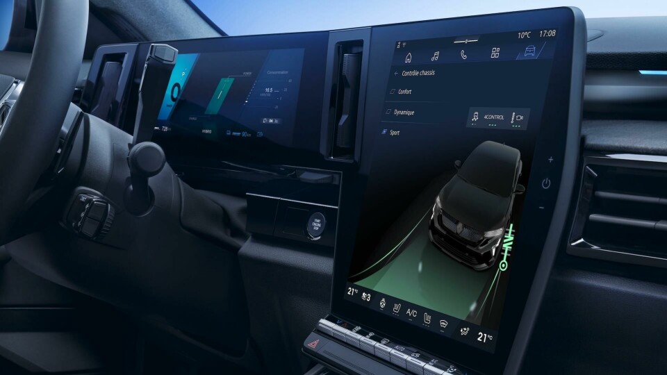 UX becoming “increasingly versatile” says Renault designer Renault-21773-r-dam-1556738