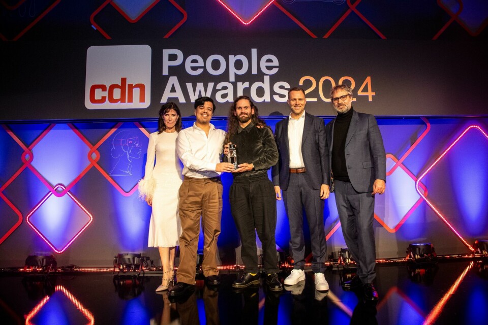 Zeekr Design Technology & Innovation Team won Best Lighting Team with Markus Baumann (white trainers) 20241205_CDN_PeopleAwardPresentations-7