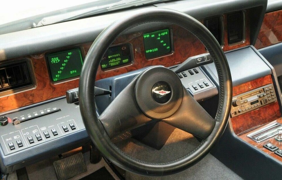 All-digital instrumentation – 1985 style… Aston Martin Lagonda s3_CRT screens