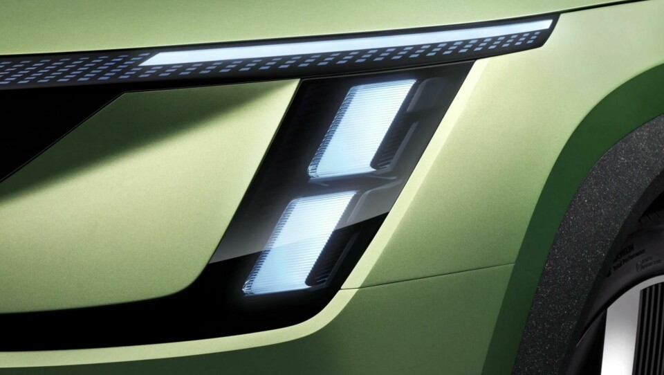 The future is T-shaped: Skoda 7S concept lighting signature Skoda 7s light signature