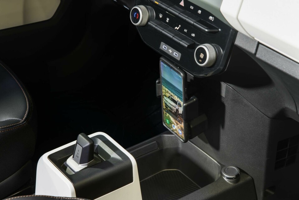 Centre console and dash of the new Dacia Spring New Dacia SPRING (1)