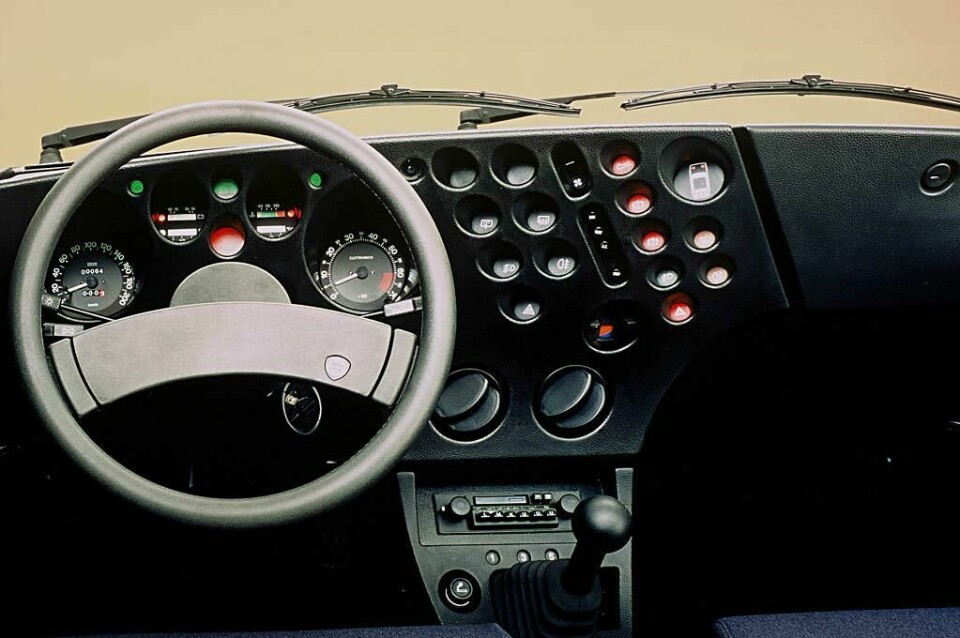 Lancia Beta ‘Trevi’ interior by architect Mario Bellini Lancia Beta 'Trevi' interior by architect Mario Bellini