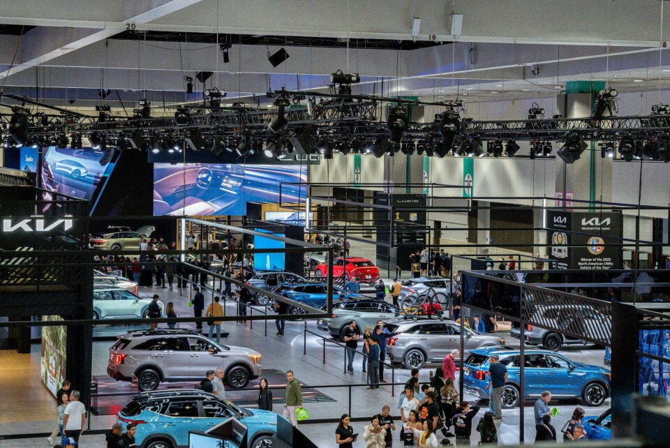 CDN and LA Auto Show collaborate for AI student award LAAS_23_Kia West Hall_006699