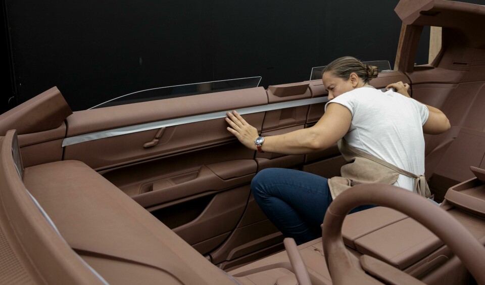 Clay modelling the Celestiq Cadillac CELESTIQ sculptor Chrisine Lujan