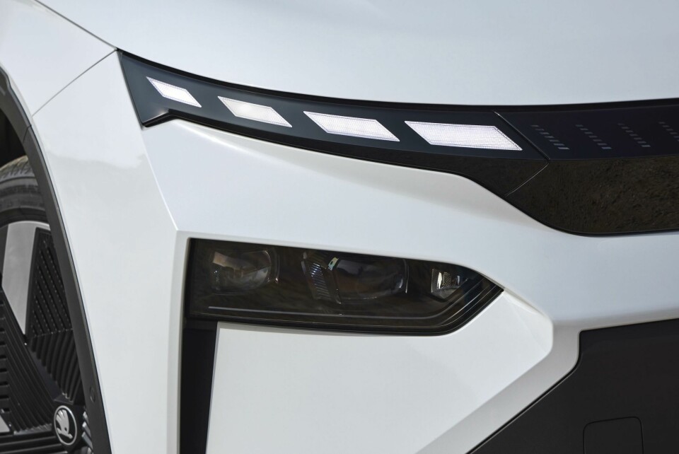 Juggling aesthetics with affordability: Skoda’s lighting strategy Skoda Elroq headlamp