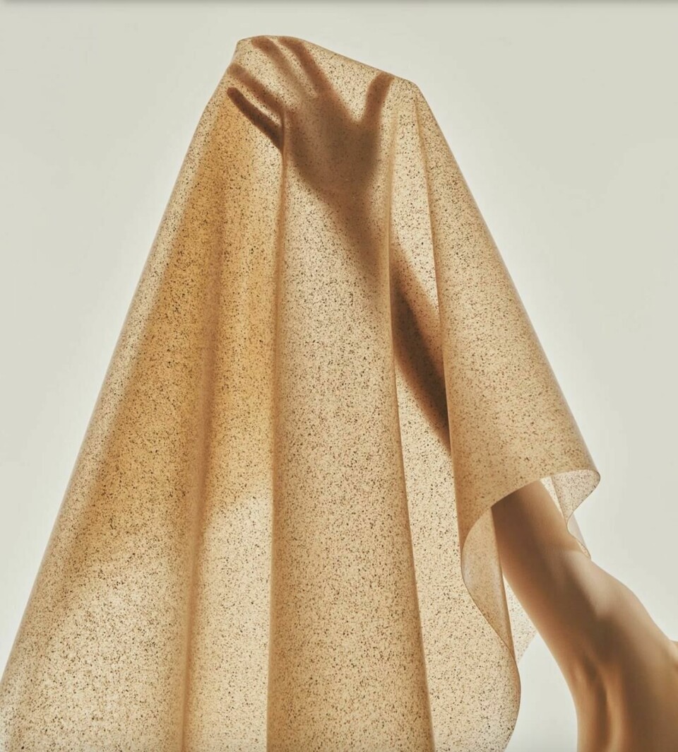 Five new material trends: from apple pomace to optical fibre 01 Waterproof Bio-Textile Created From Apple Pomace