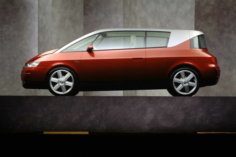 Meet the writer: US correspondent Karl Smith renault-avantime-concept-99.jpg