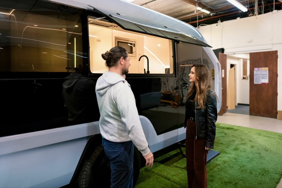 Pebble Mobility designer Page Beerman (left) and CDN correspondent Laura Burstein Pebble Mobility RV Laura and Page