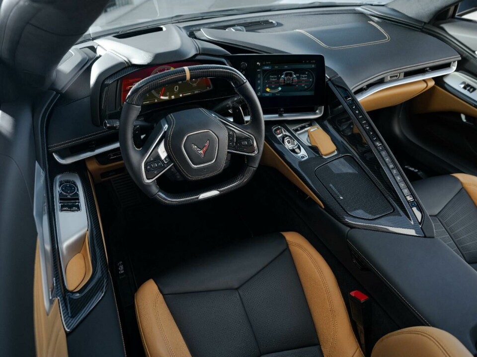 Corvette E-Ray team discusses interior strategy 2024-chevrolet-corvette-e-ray-3lz-019