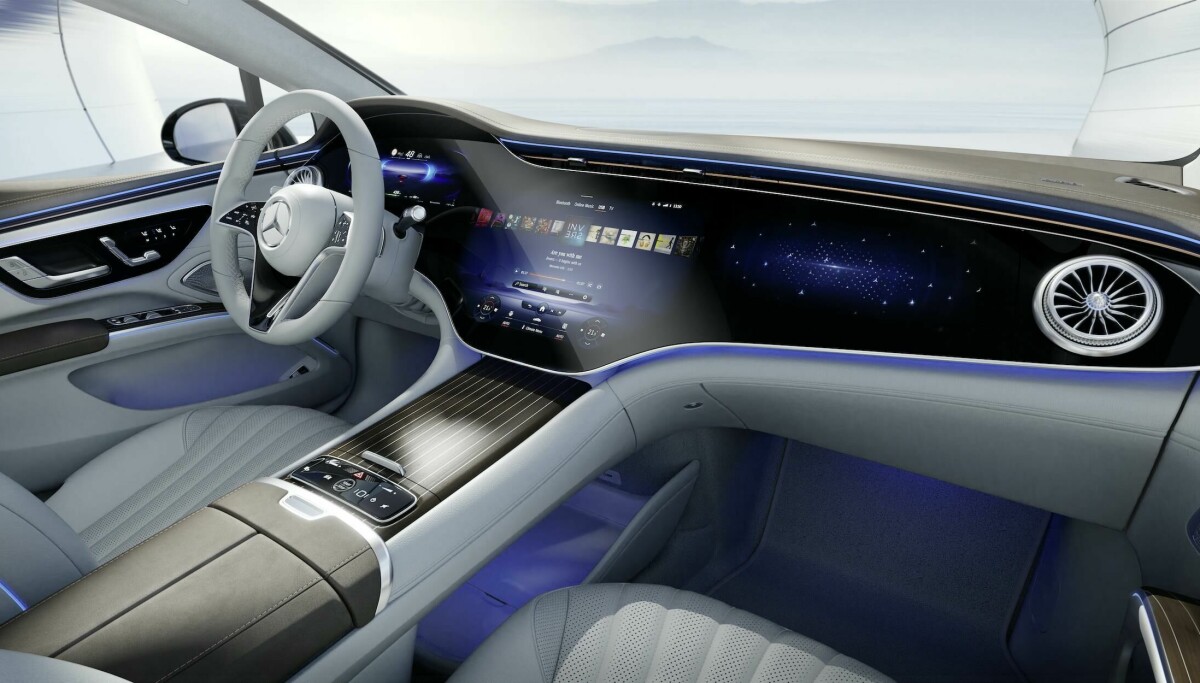 The future of automotive screens: balancing tech and tactility The future of automotive screens: balancing tech and tactility