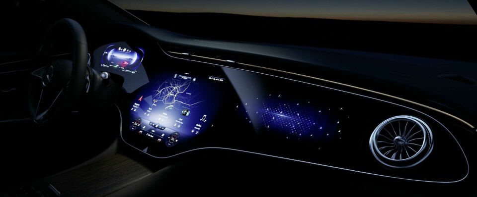 Mercedes Hyperscreen Merc EQS - int Hyperscreen (zero layer)