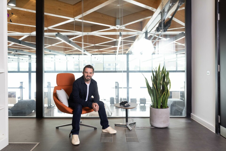 Aurelien Doisy in the office DPS 1 Lead - AurelienDoisy-0614