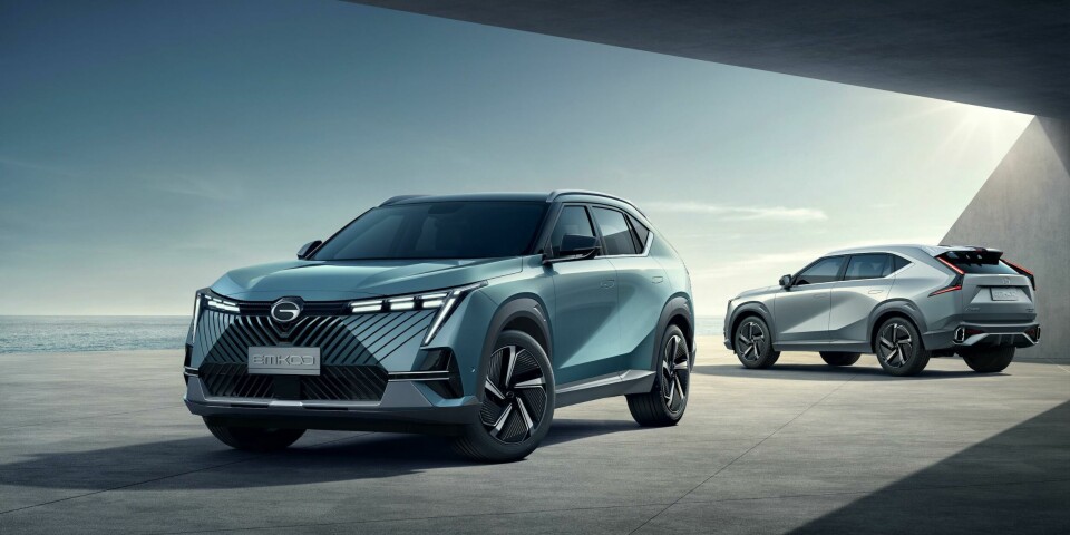 GAC unveils Emkoo production car 双车KV_GAC Emkoo01-单排气(1)