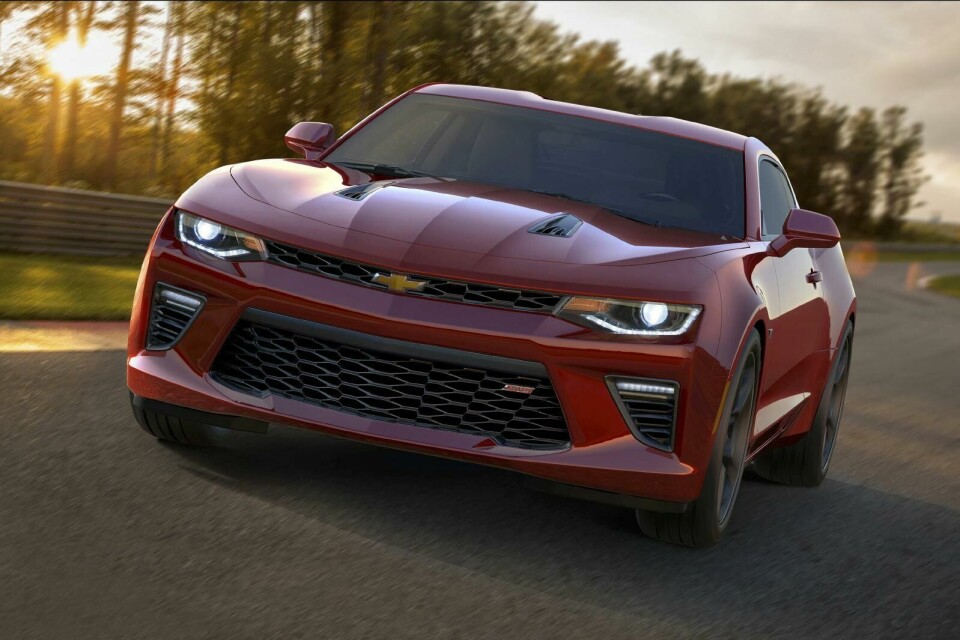 Chevrolet retires Camaro — for now, at least 2016 Chevrolet Camaro 09
