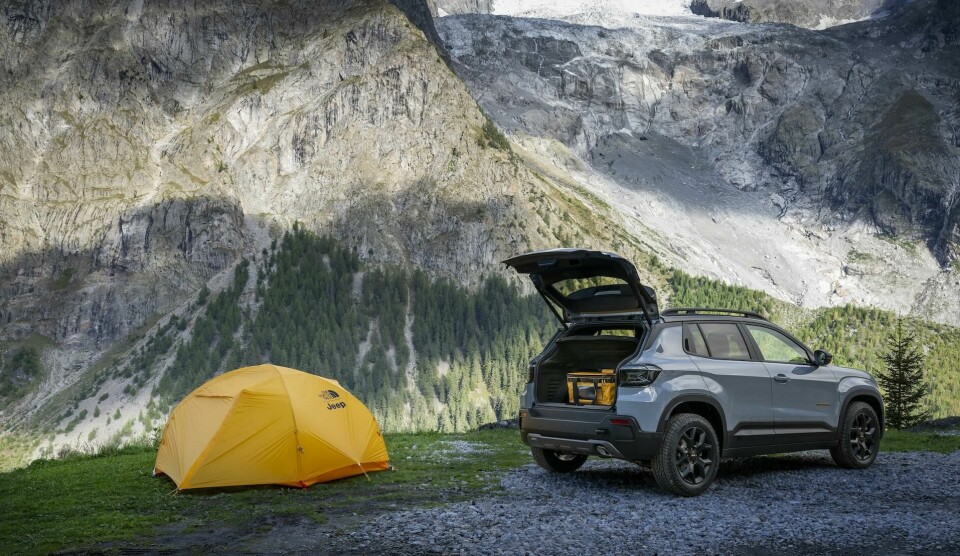 There are worse places to pitch up JeepAvenger4xeTheNorthFaceEdition (8)