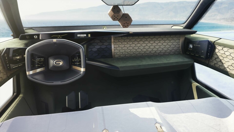 The Entranze’s passenger screen can be hidden away The Entranze’s passenger screen can be hidden away