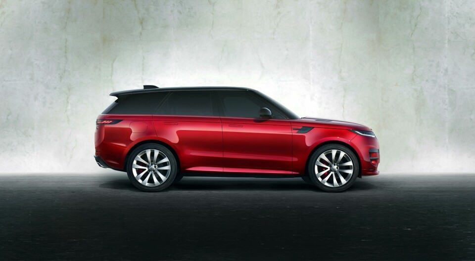Three-line profile: the Range Rover Sport Range Rover Sport 2022_23MY_STATIC_100522_01