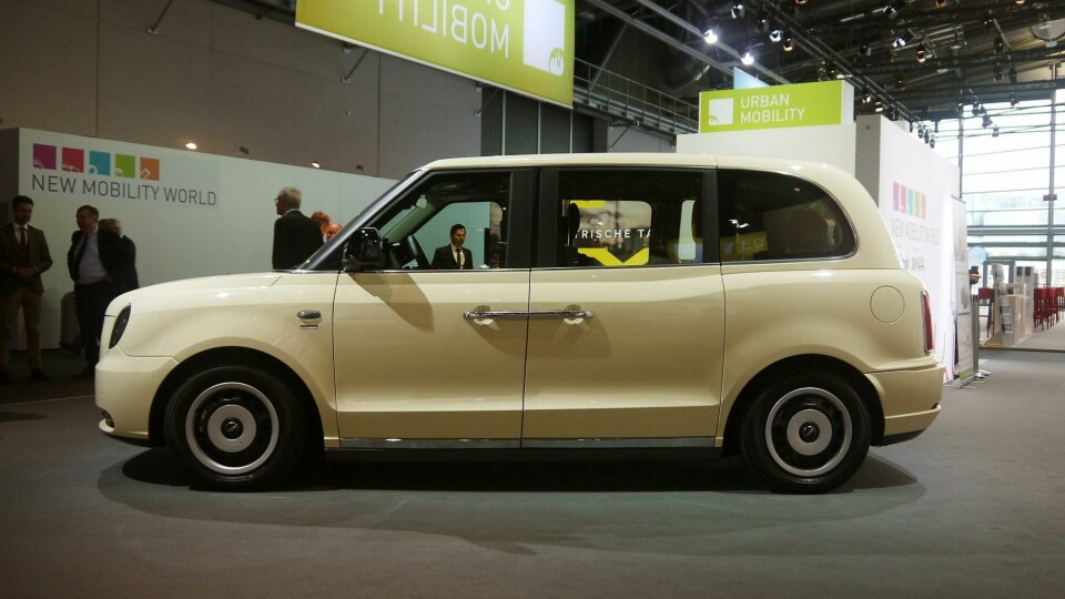 Frankfurt 2017: TX London Taxi taxi-side.jpg