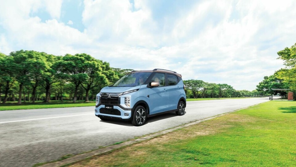 The front end features distinct elements of Mitsubishi’s ’Dynamic Shield’ design Mitsubishi eK X EV driving