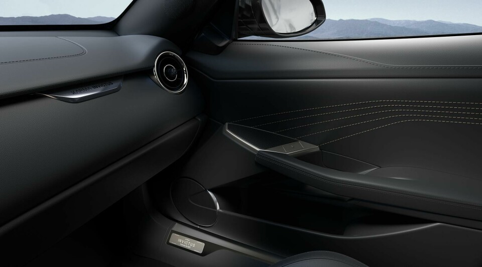 Interior and stitching in the Karma Invictus Karma Invictus Interior door IP - Medium Plus Res - Joe 006