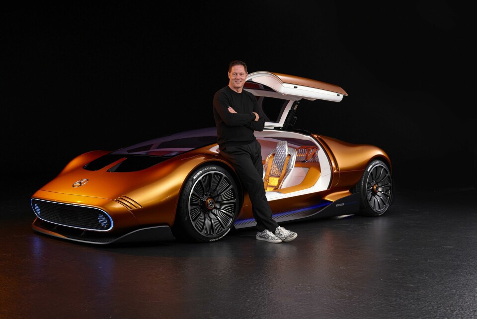 Car Design Review X: Gorden Wagener DPS 1 Gorden W _20 - standing (arms crossed)