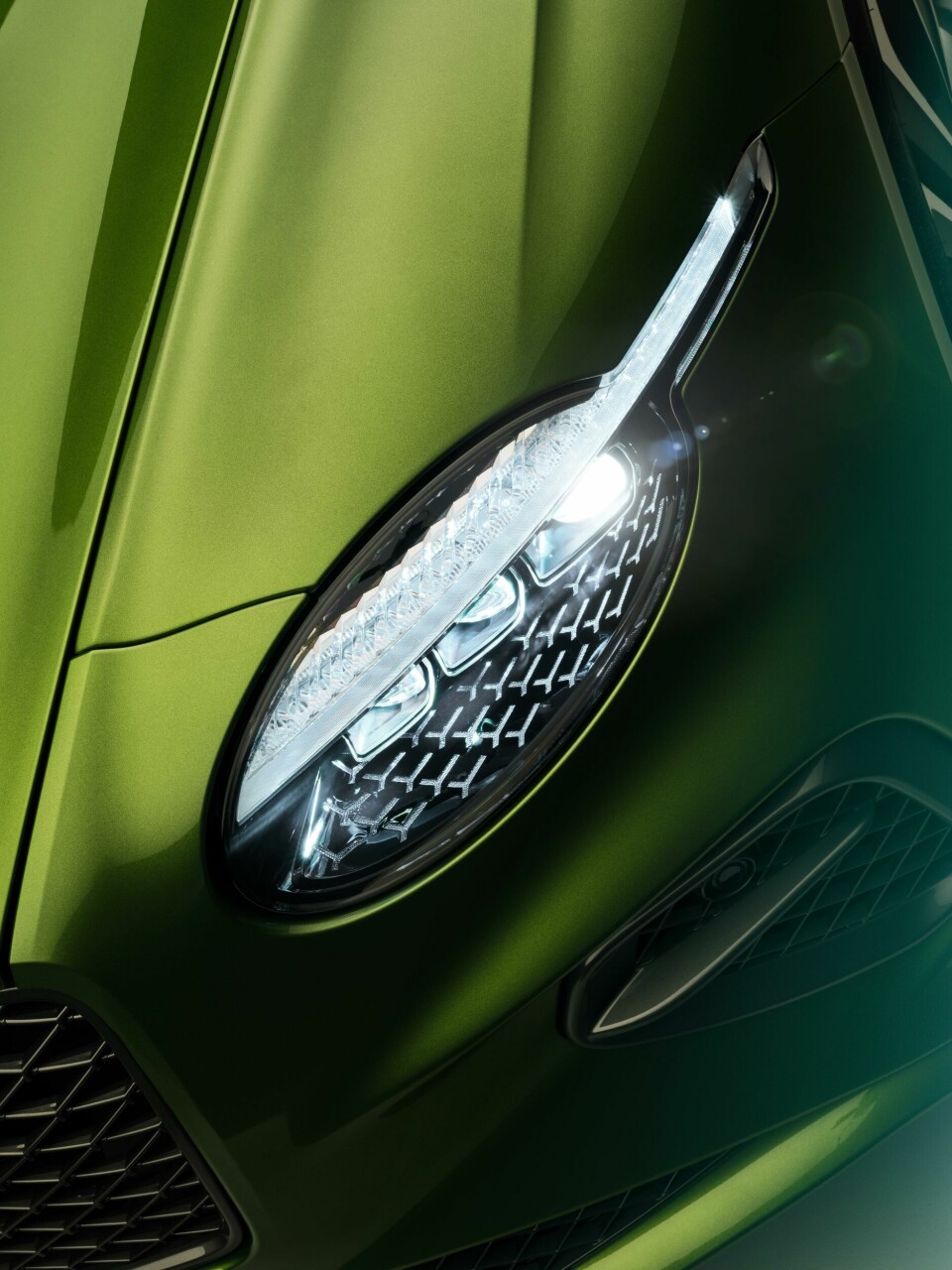 Continental GT Speed exterior front light DPS 2 Continental GT Speed - ext front light